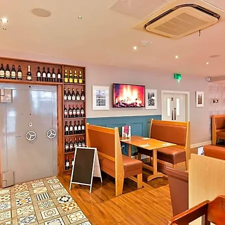 The Butterbean 4* Carndonagh